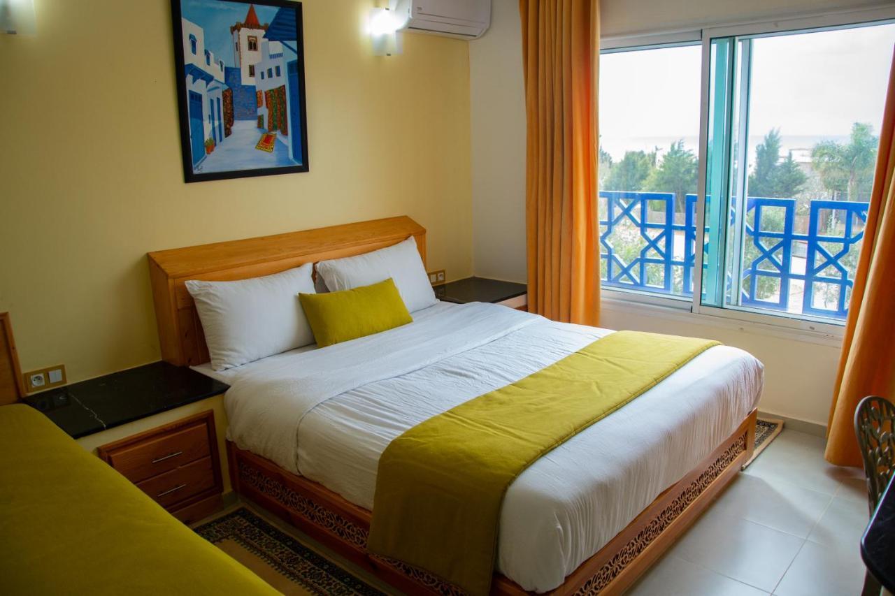 La Perle De Briech Hotel อซิลาห์ ภายนอก รูปภาพ